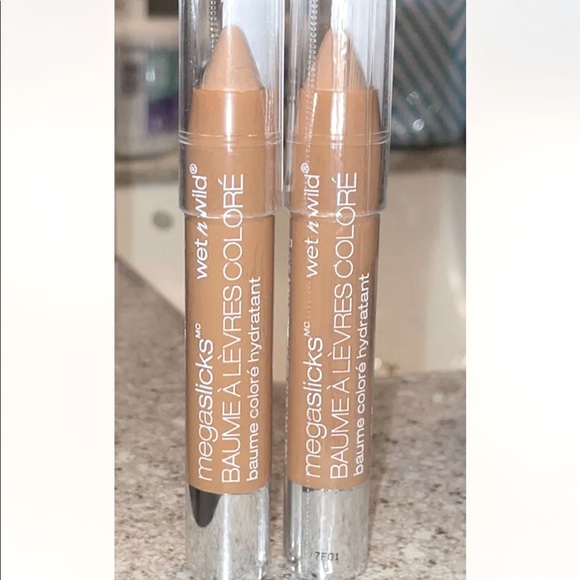 WetNWild MEGASLICKS Balm Stain - Nudist Colony - Picture 1 of 3